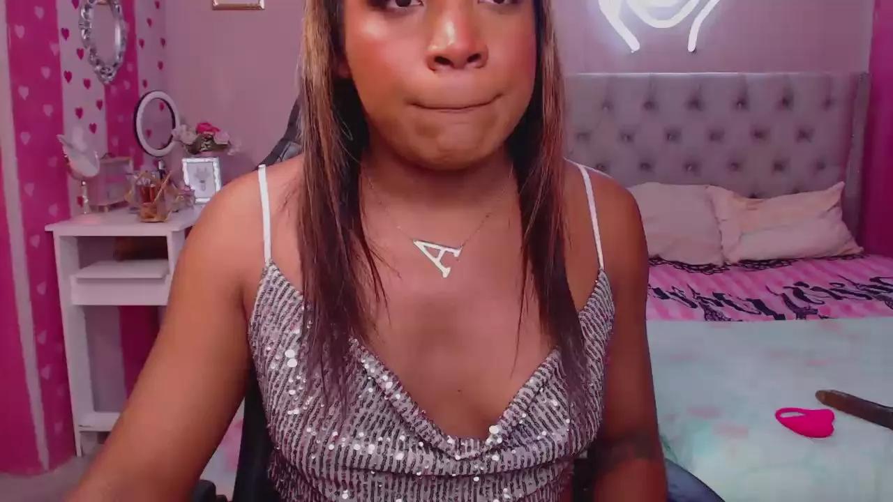 divinetransx on Cam4 