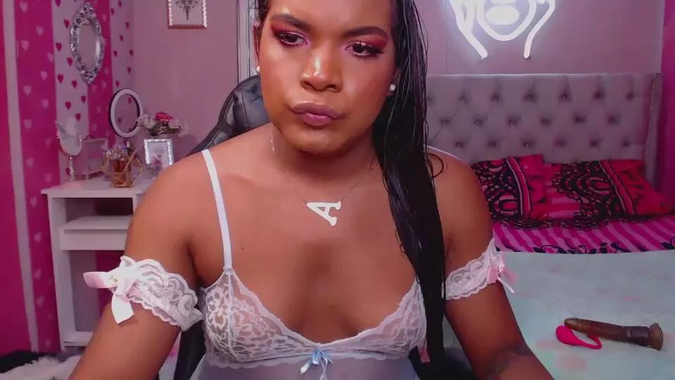 divinetransx on Cam4 