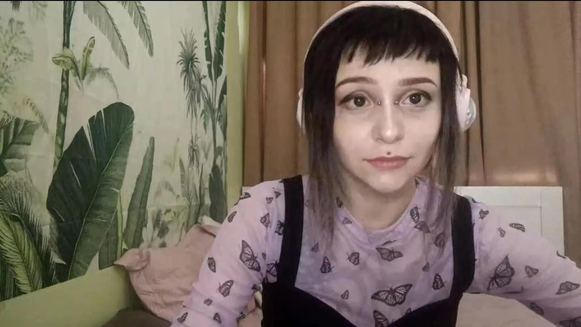 DollyHailey on Cam4 