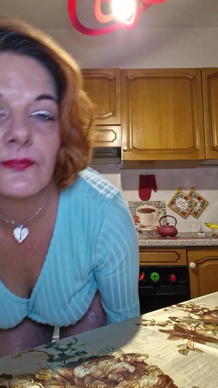 Dollysex6 on Cam4 