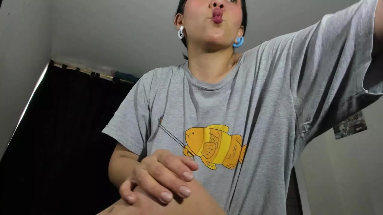 Dorothy_Clut on Cam4 