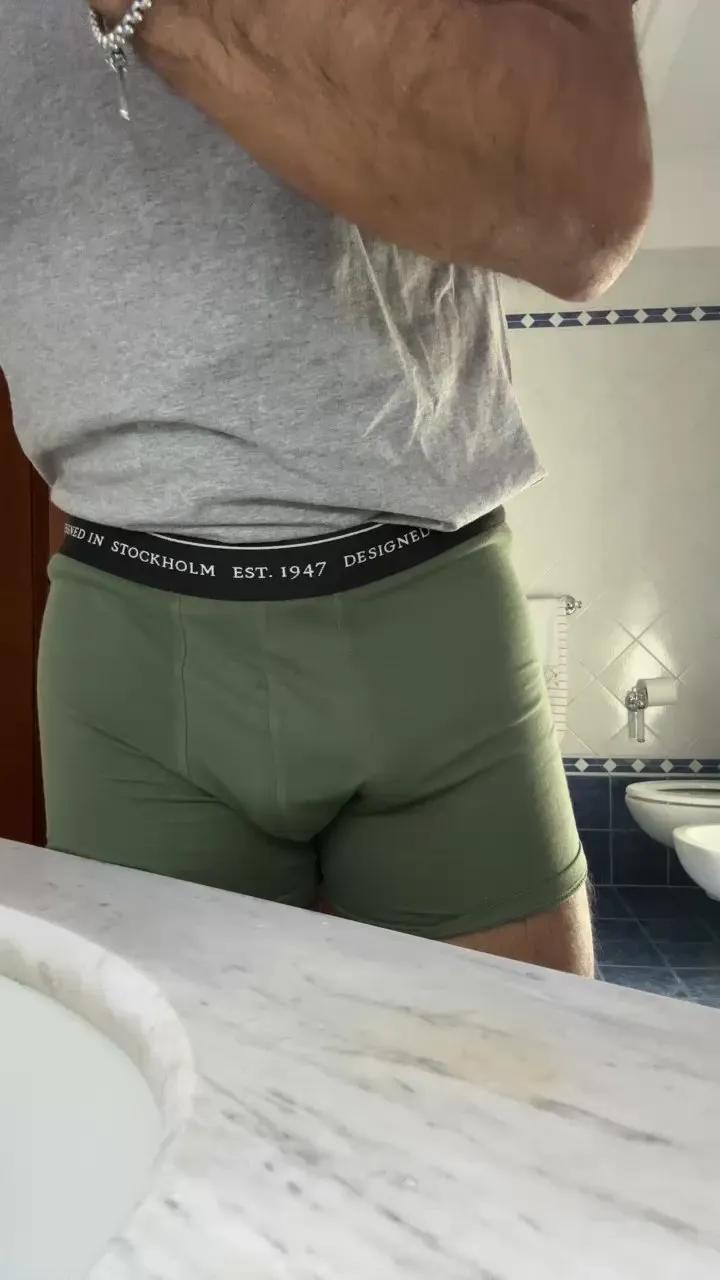 Offline Drippingdickkkk on Cam4