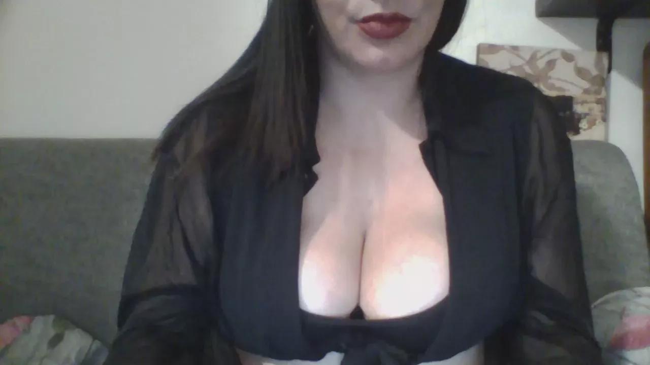 Dulcinea_sexy on Cam4 
