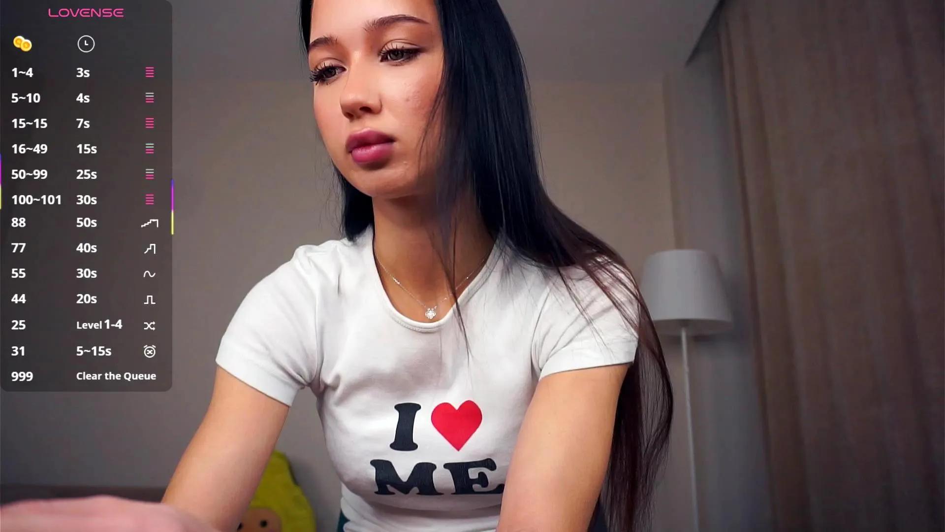 Offline EchoAquas on Cam4