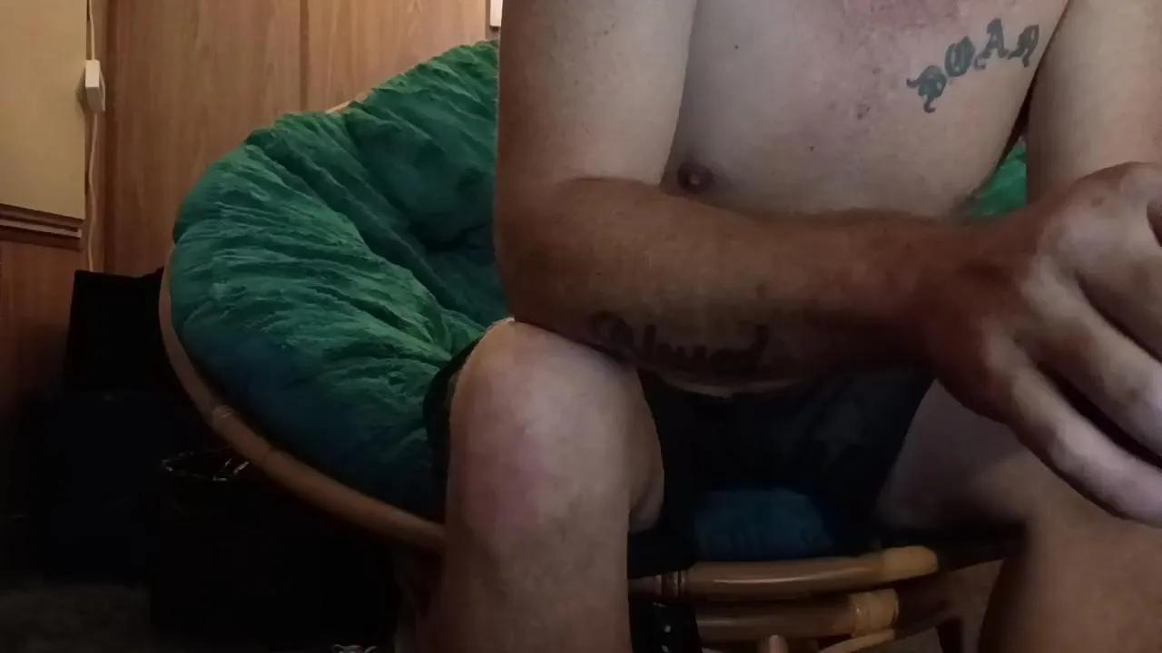 Offline Edwardlong on Cam4