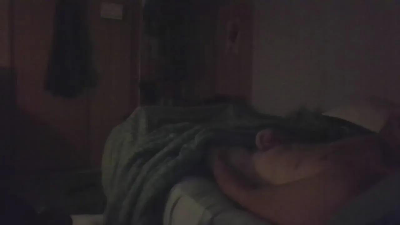 Offline Edwardlong on Cam4