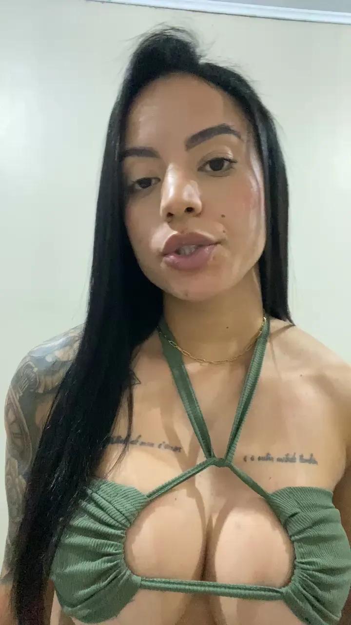 Elamesma_ on Cam4