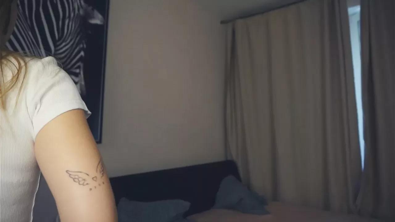 EleneEvetts on Cam4 