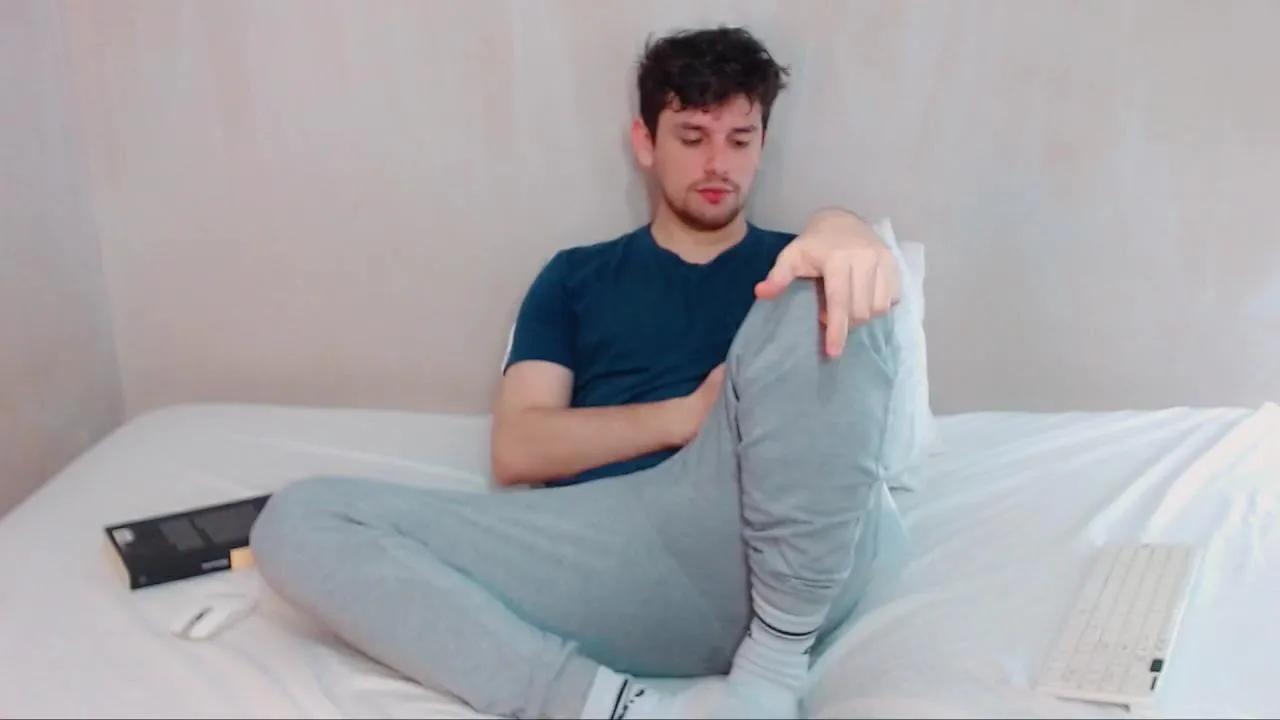 Elio_520 on Cam4