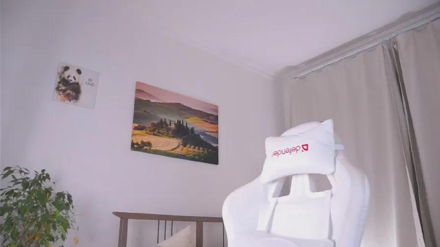 Cam4 ElwynaBumford is Freechat ElwynaBumford —  #blowjob #gamer #ass #femdom #striptease #cum #pussy