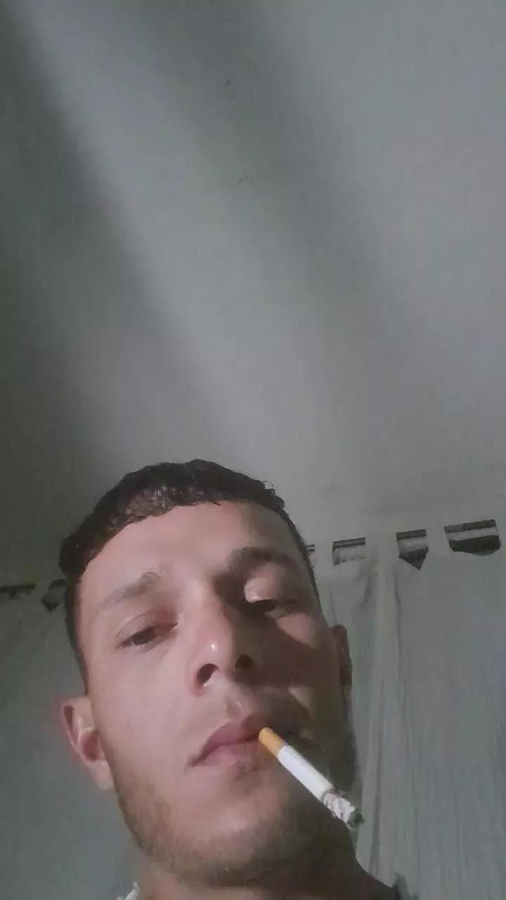 Emaa21c on Cam4 