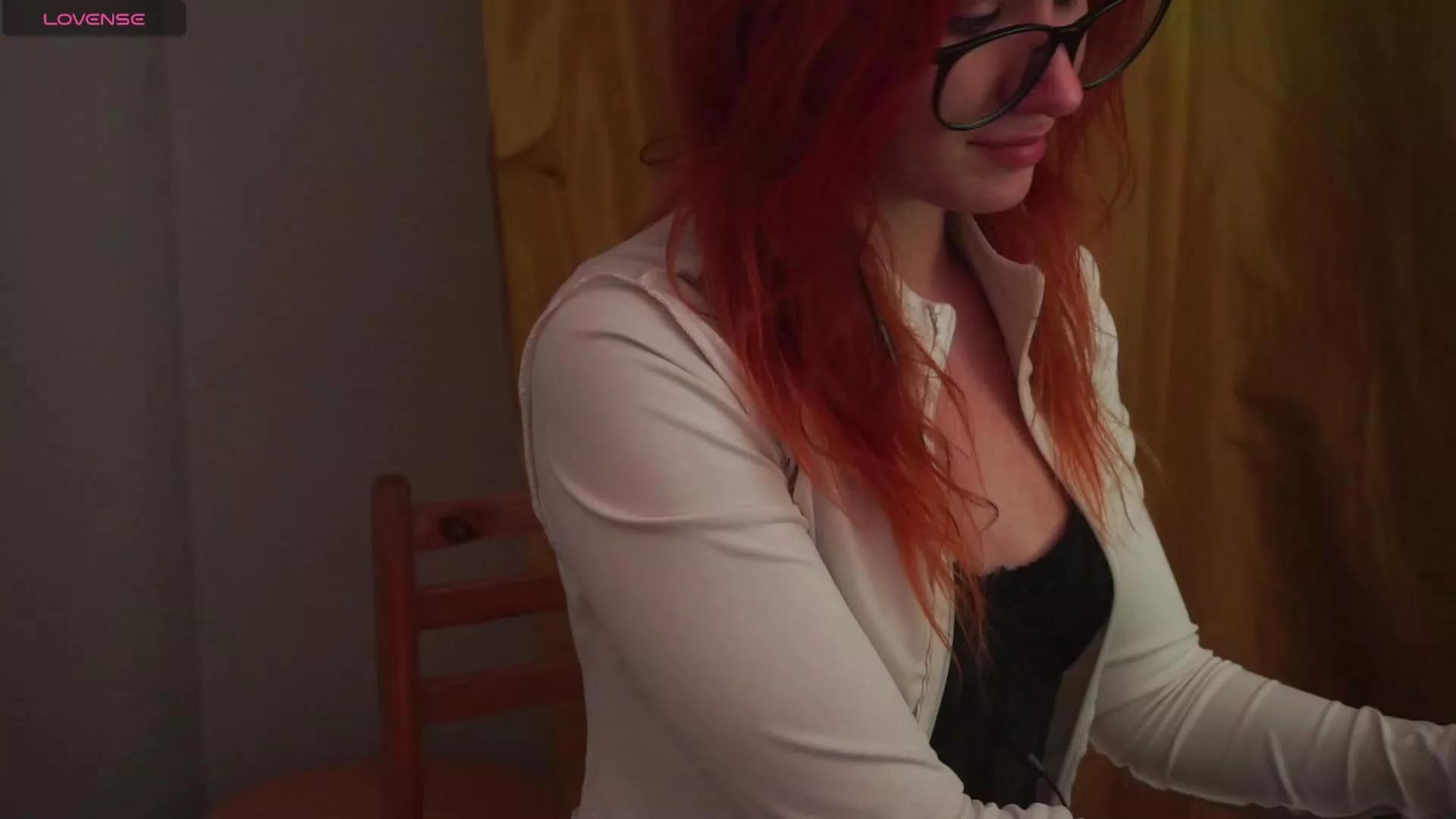 Emmylies on Cam4 