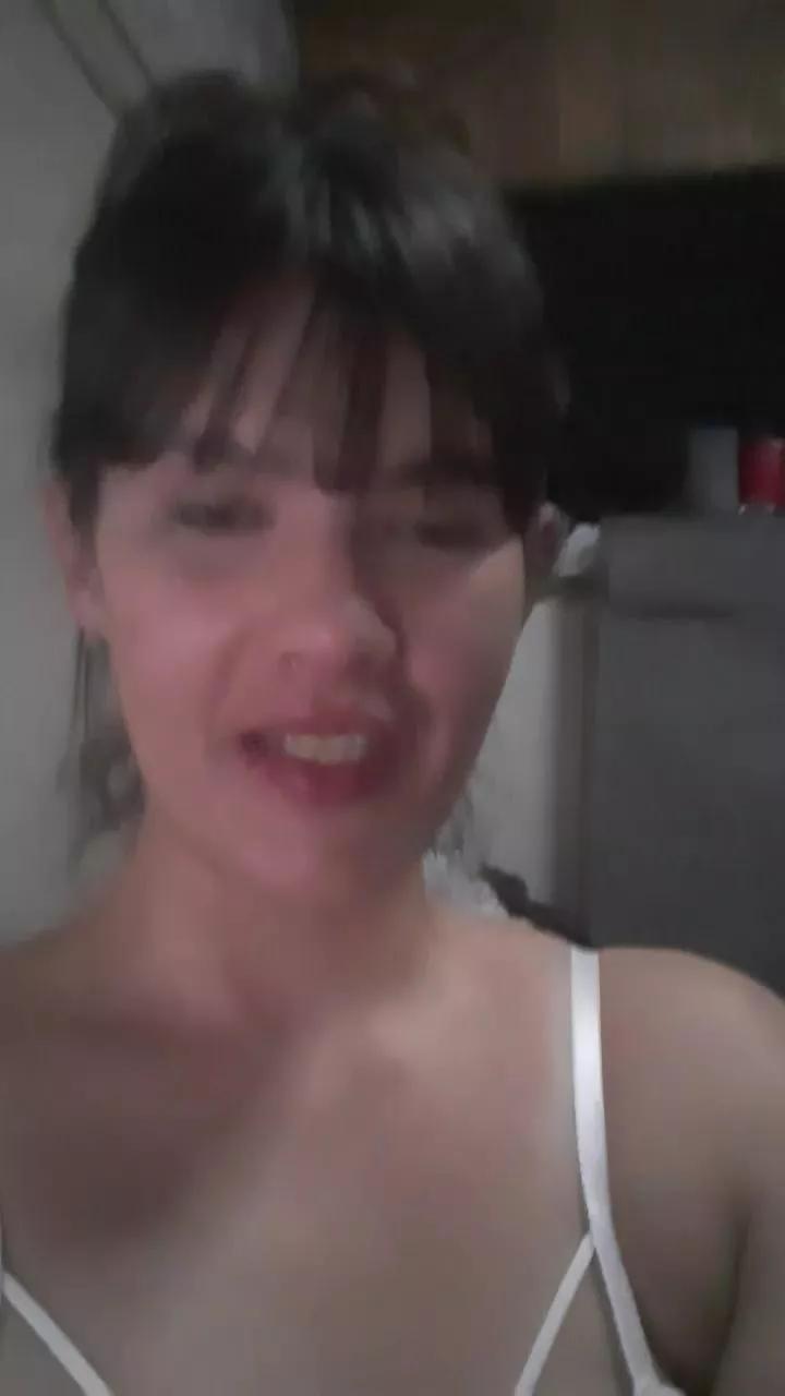 esmeralda7_hot on Cam4 