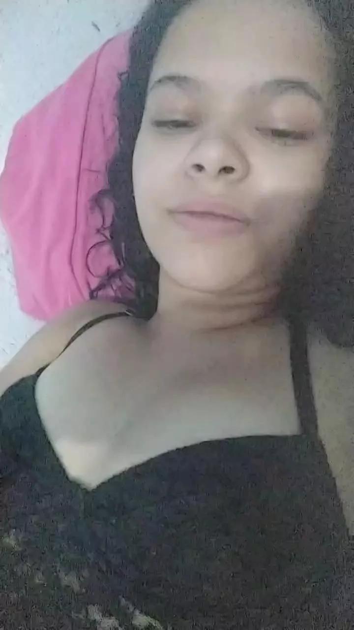 estefanydr_fun on Cam4 