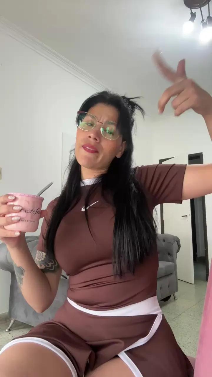 Esteffaniax on Cam4