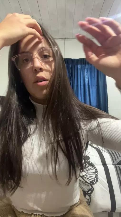 evelyn96 on Cam4 