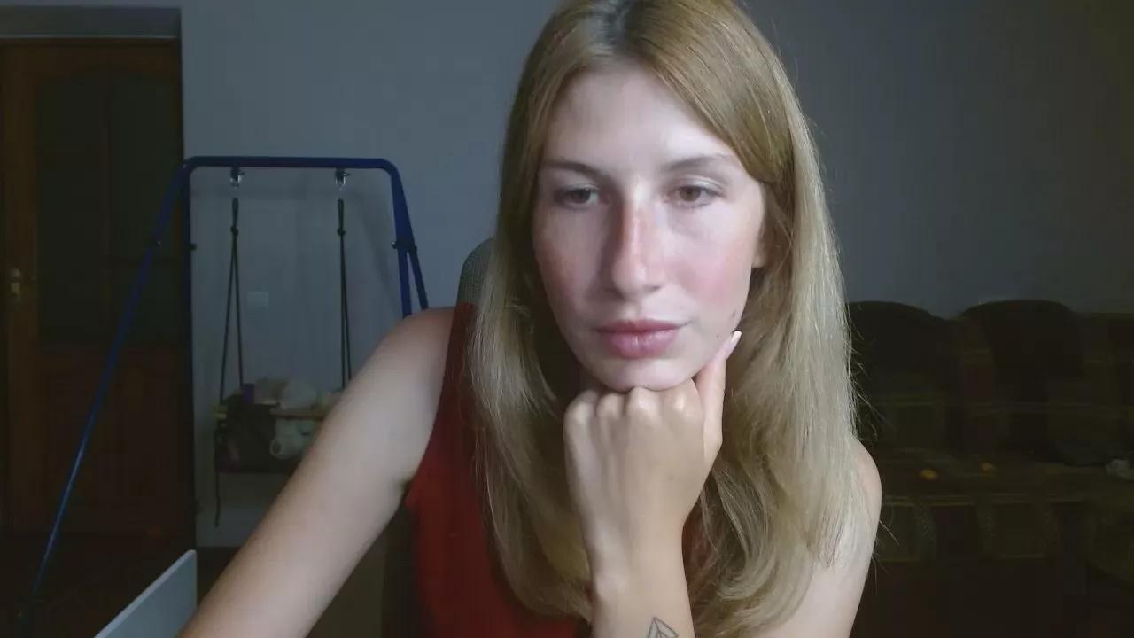 Evelyn_21_m on Cam4 