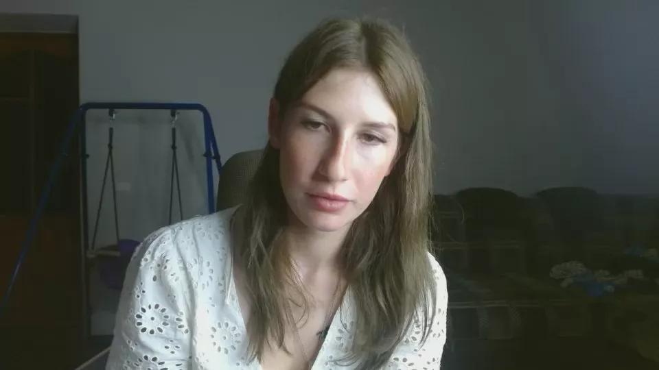 Evelyn_21_m on Cam4 