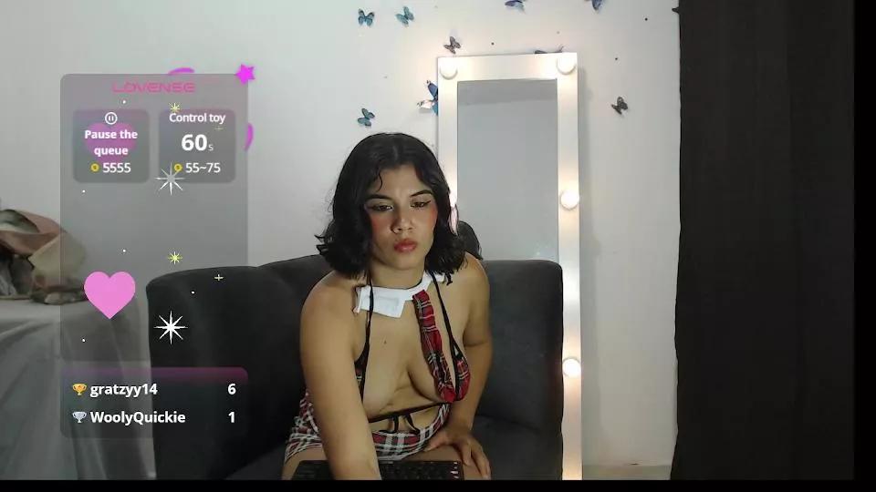 Evelyn_blake on Cam4 