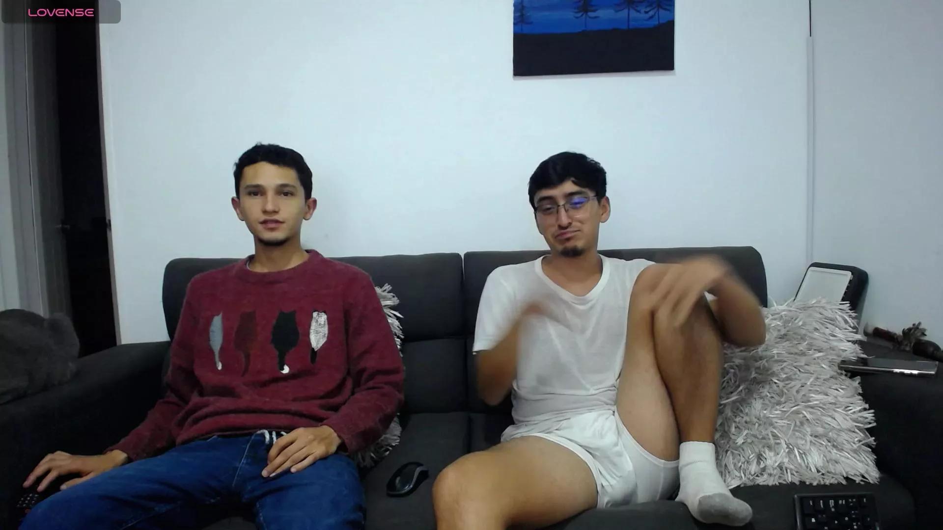 fallgays on Cam4 