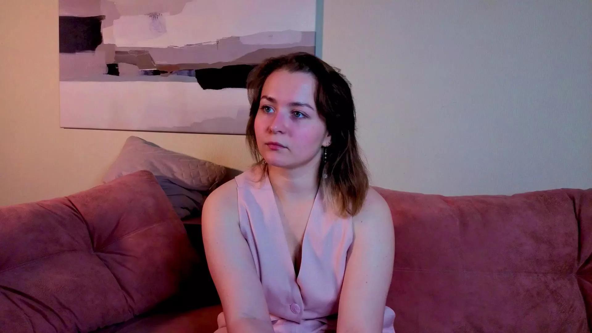 FannyBeresford on Cam4 