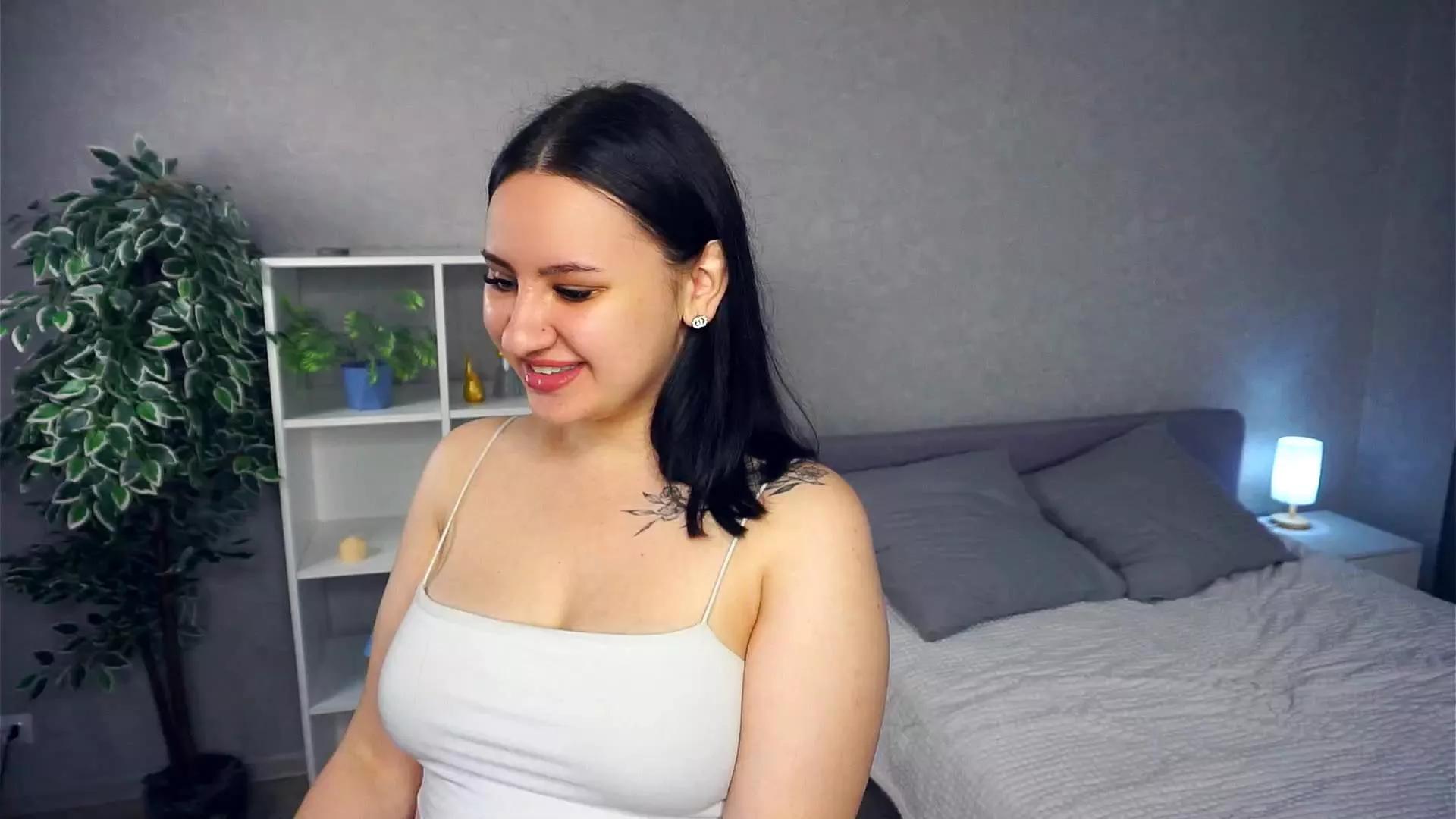 FannyHerington on Cam4 