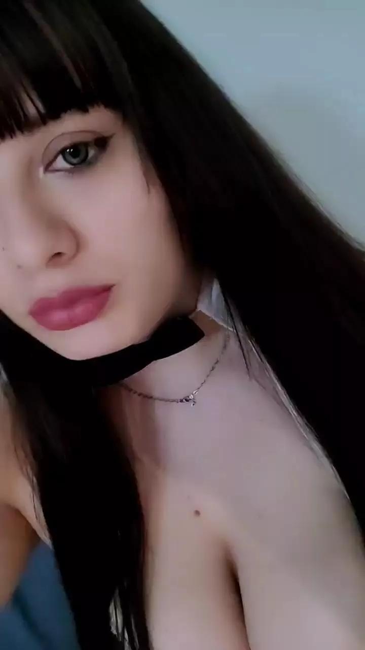 Foxy_Evii on Cam4 