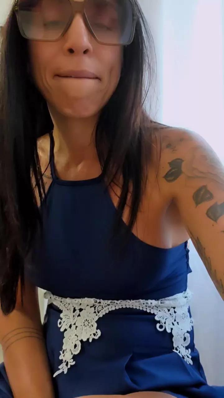 fragile7883 on Cam4 