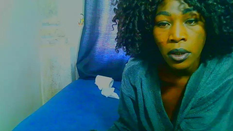 Freakynaughtxx on Cam4 