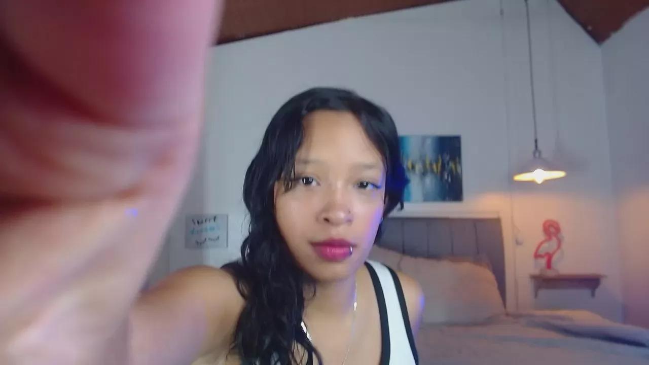GabbieCutee_ on Cam4 