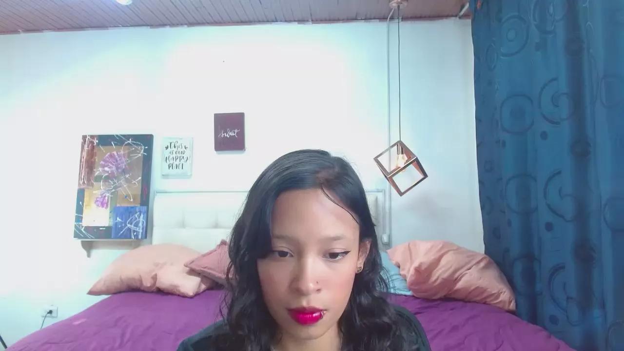GabbieCutee_ on Cam4 