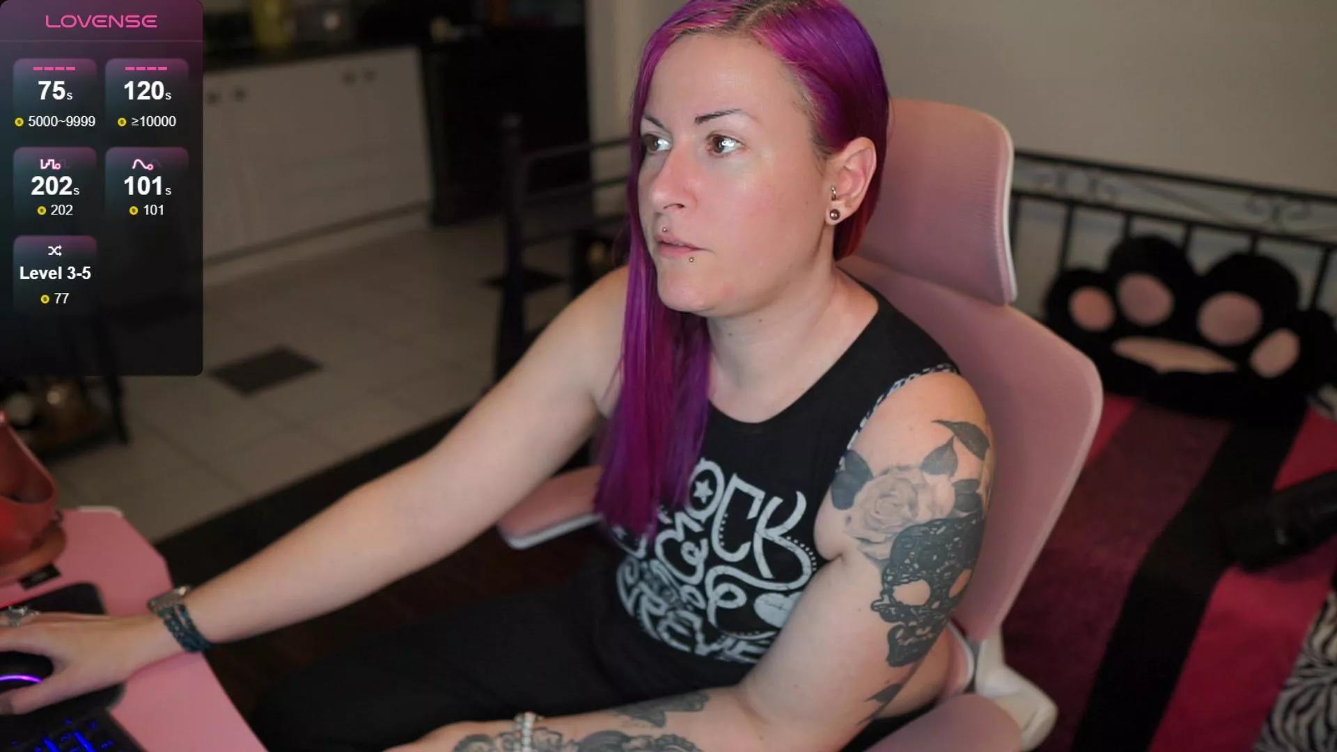 gennyrock on Cam4 