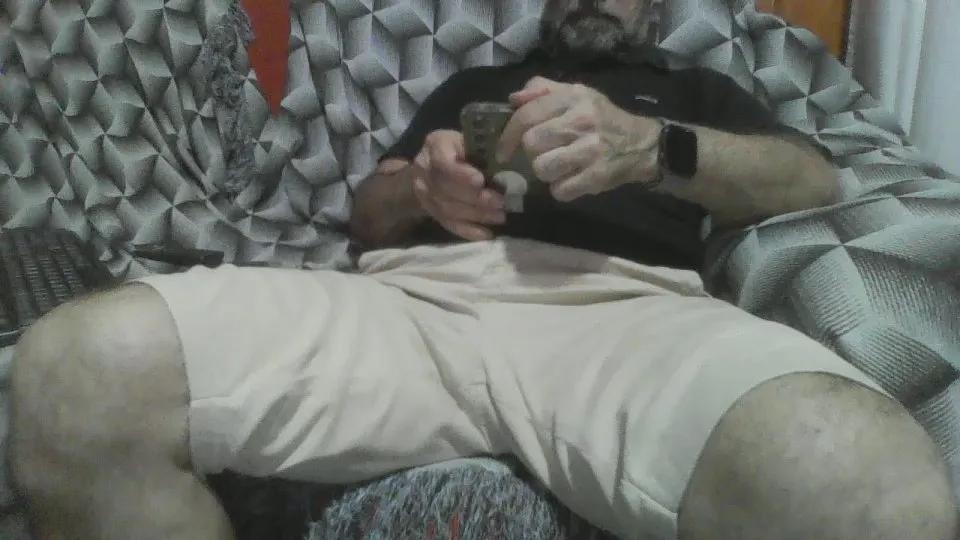 Offline ggostoso_hot on Cam4