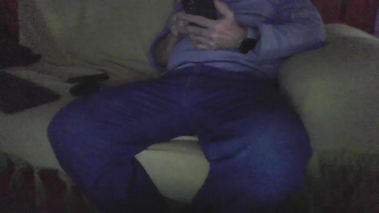 Offline ggostoso_hot on Cam4