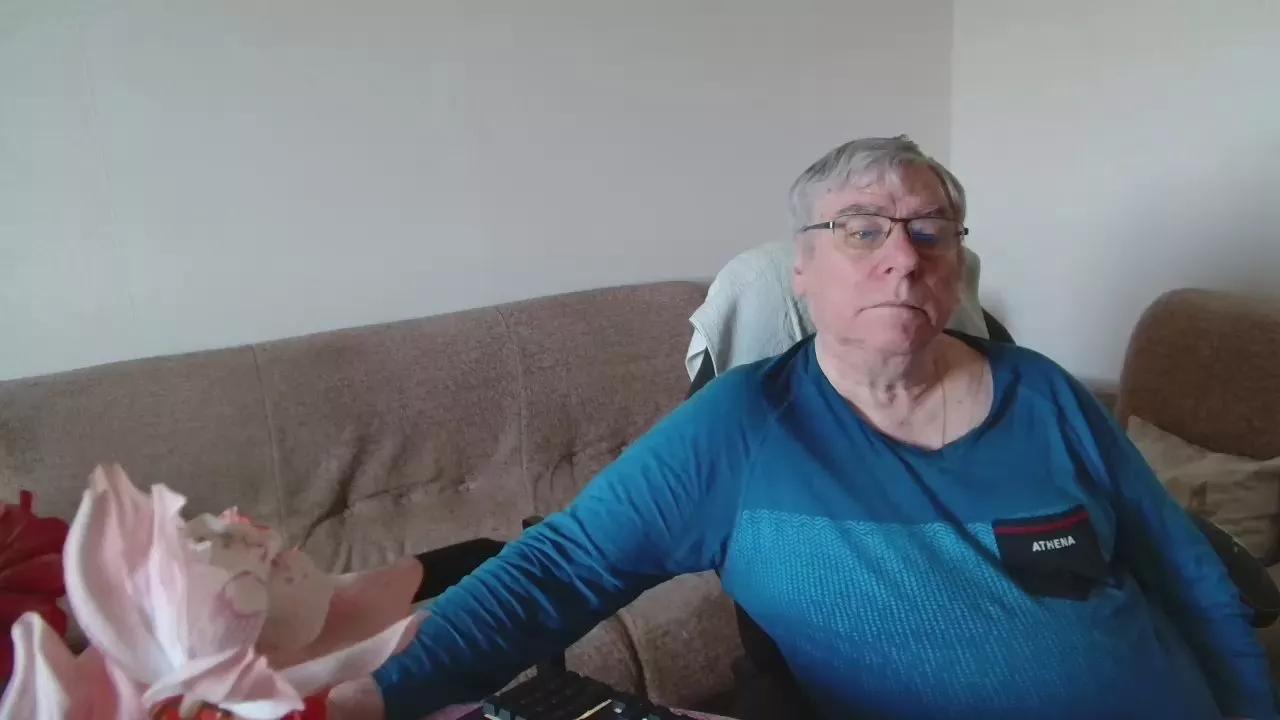gigi7801 on Cam4 