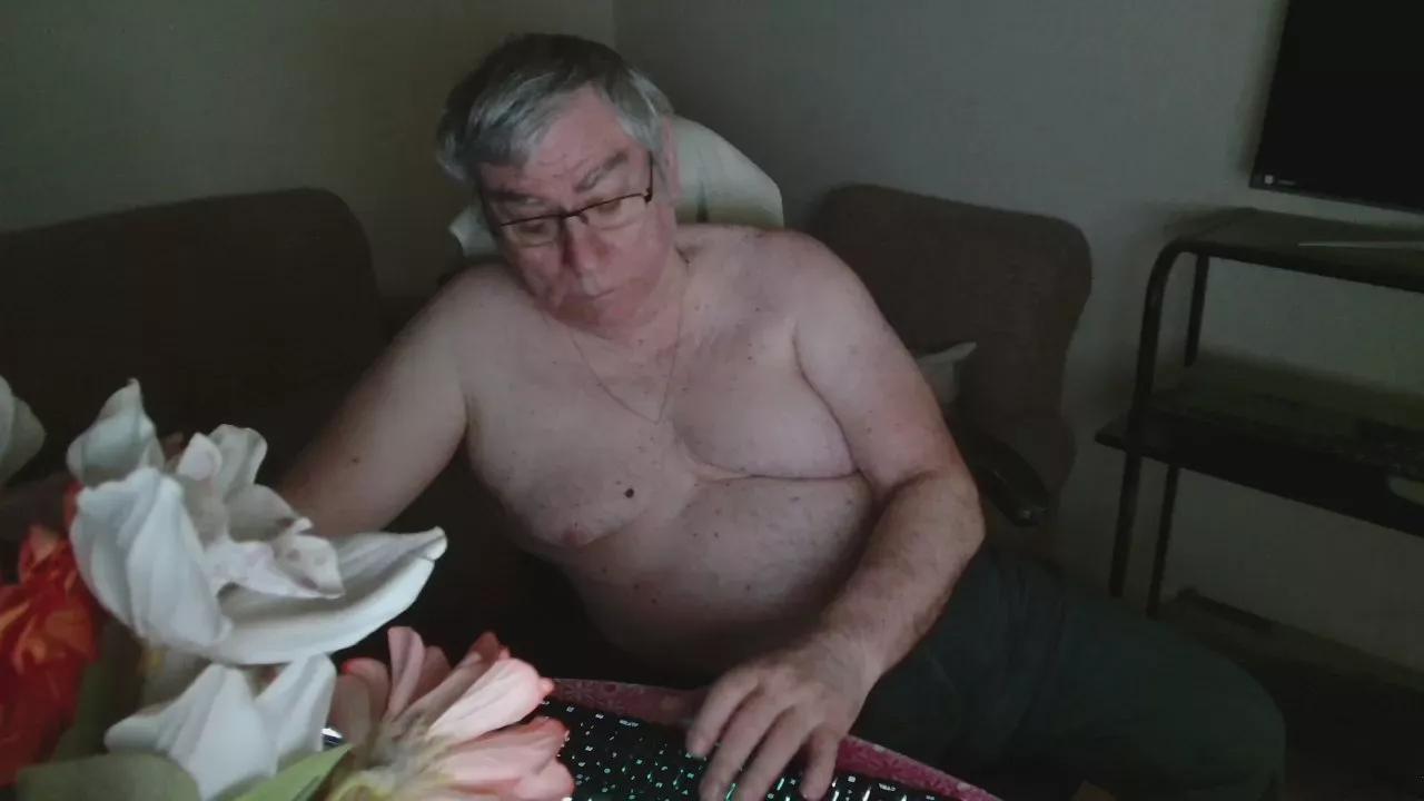 gigi7801 on Cam4 