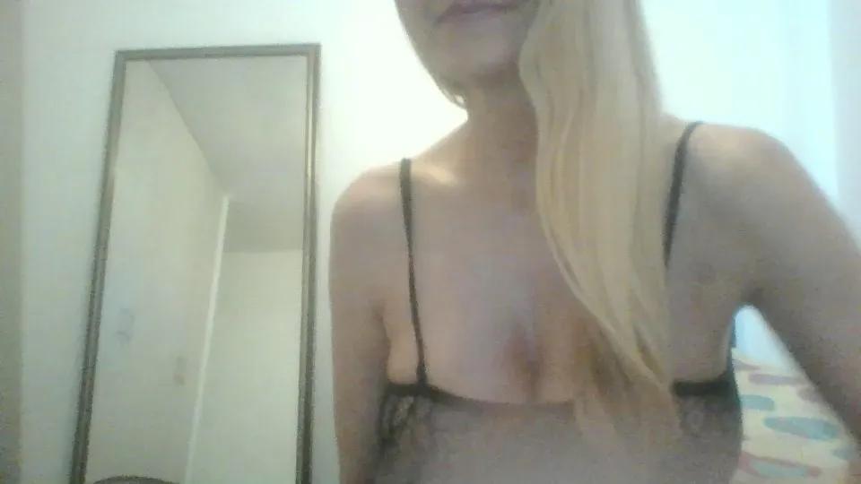 Offline ginaweb on Cam4