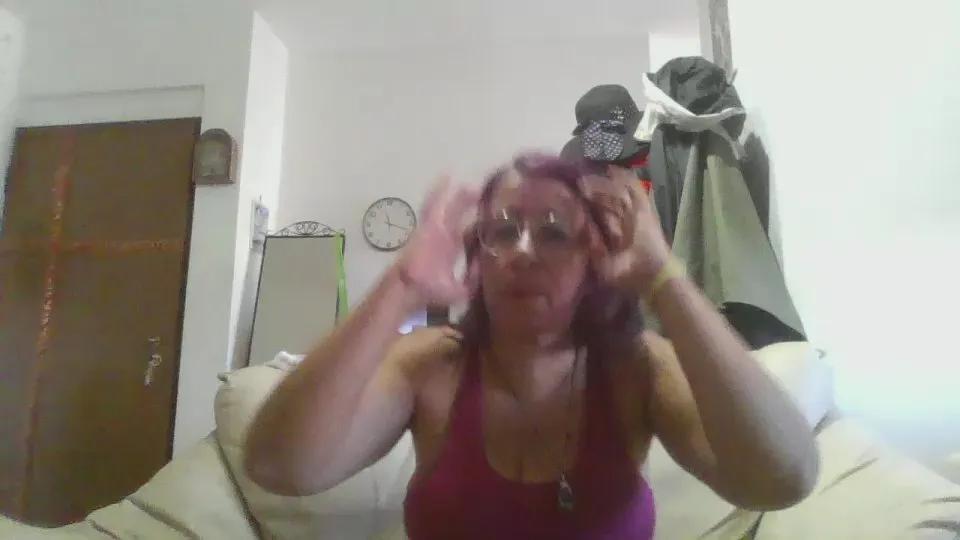 ginnygi on Cam4 