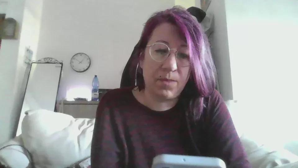 ginnygi on Cam4 