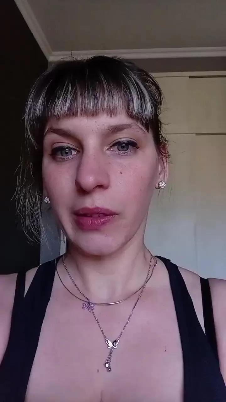 Offline girlfantasy_hot on Cam4