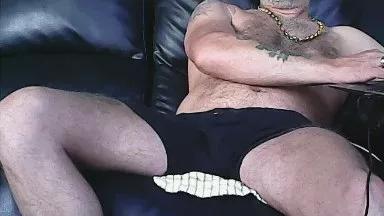 gizzapint on Cam4 