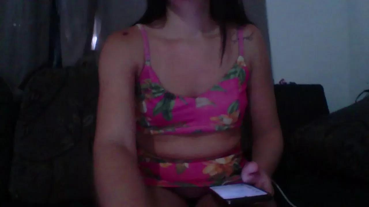 Gostosanovinha1 on Cam4 