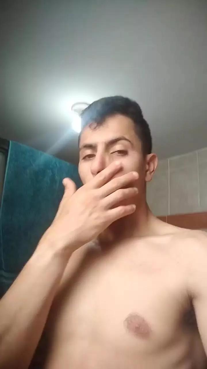 green_devin97 on Cam4 