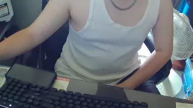 Happyboy708 on Cam4 
