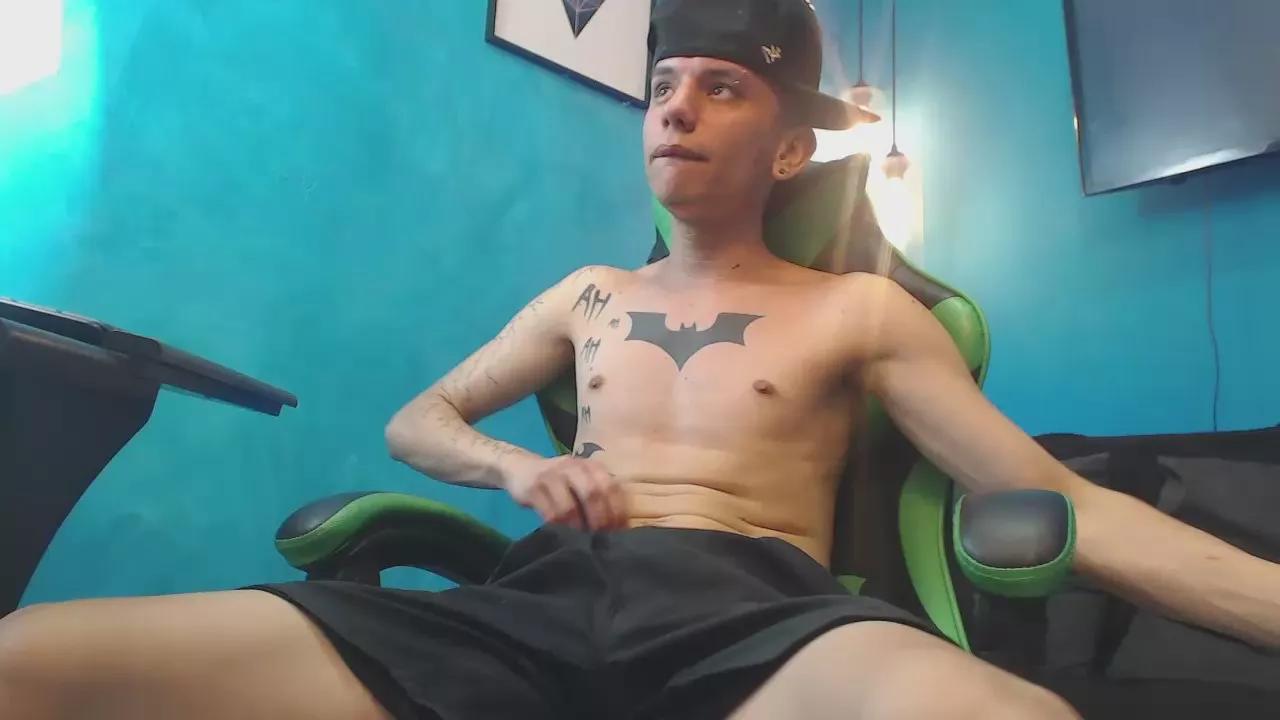 Hardin_bat777 on Cam4 