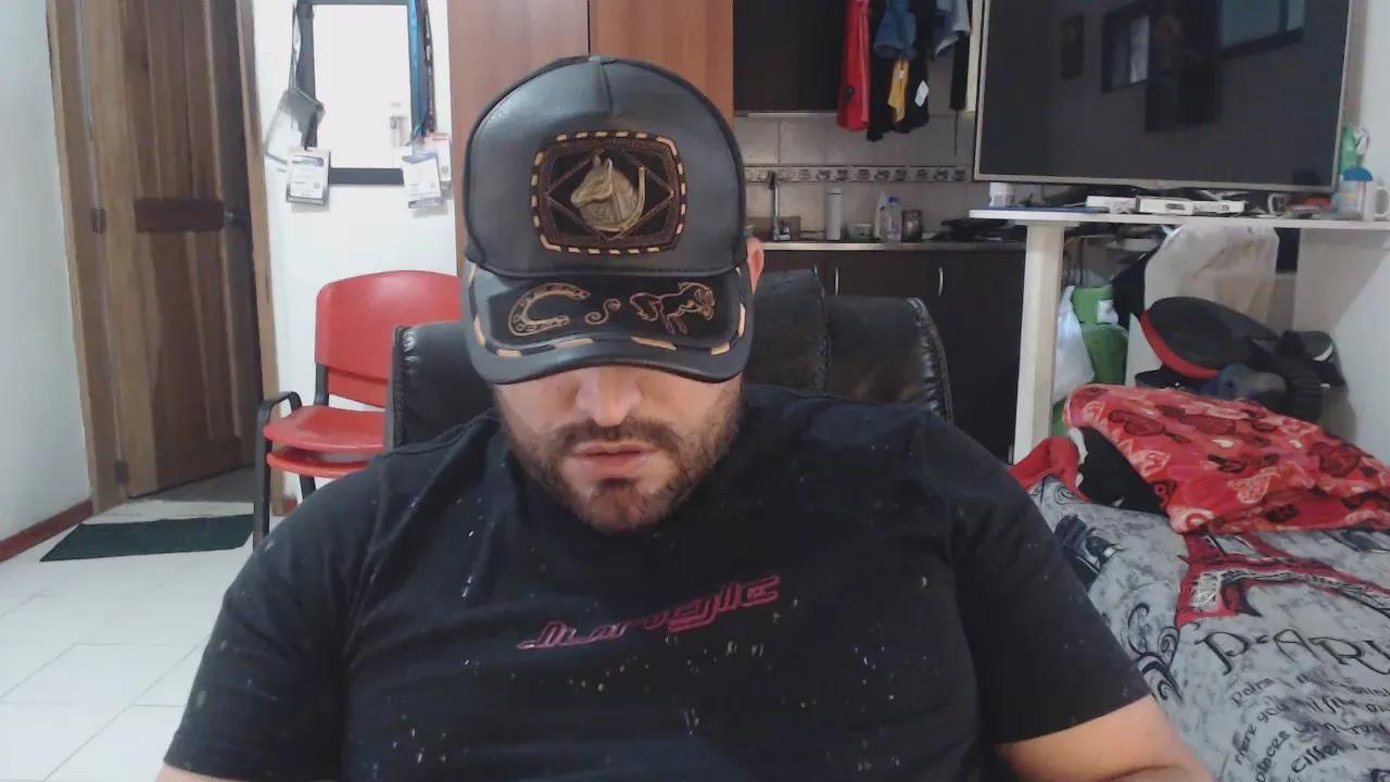 Offline hazmetuyo24 on Cam4