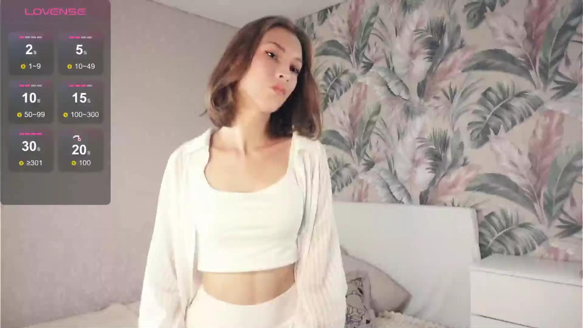 HelenMoffa on Cam4 
