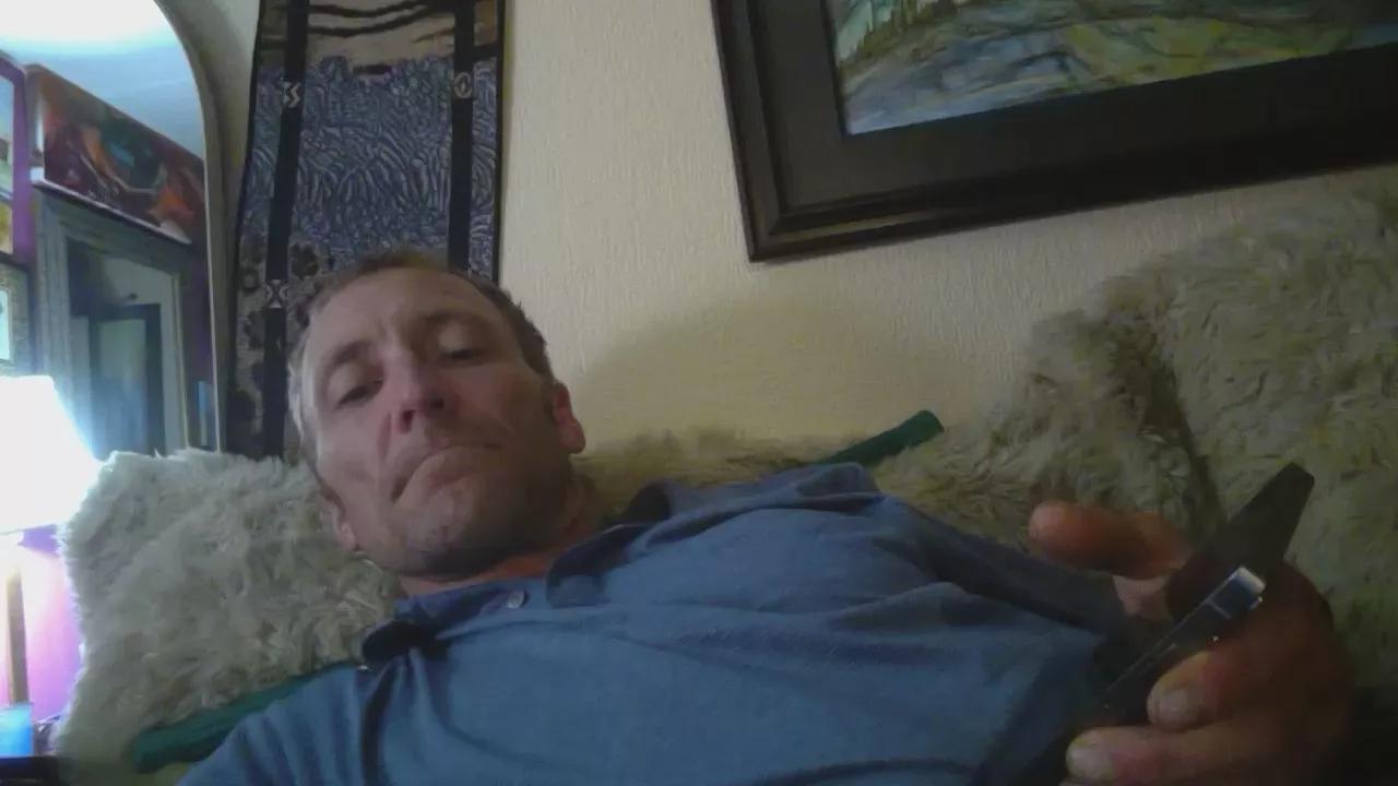 HititNquitIt on Cam4 