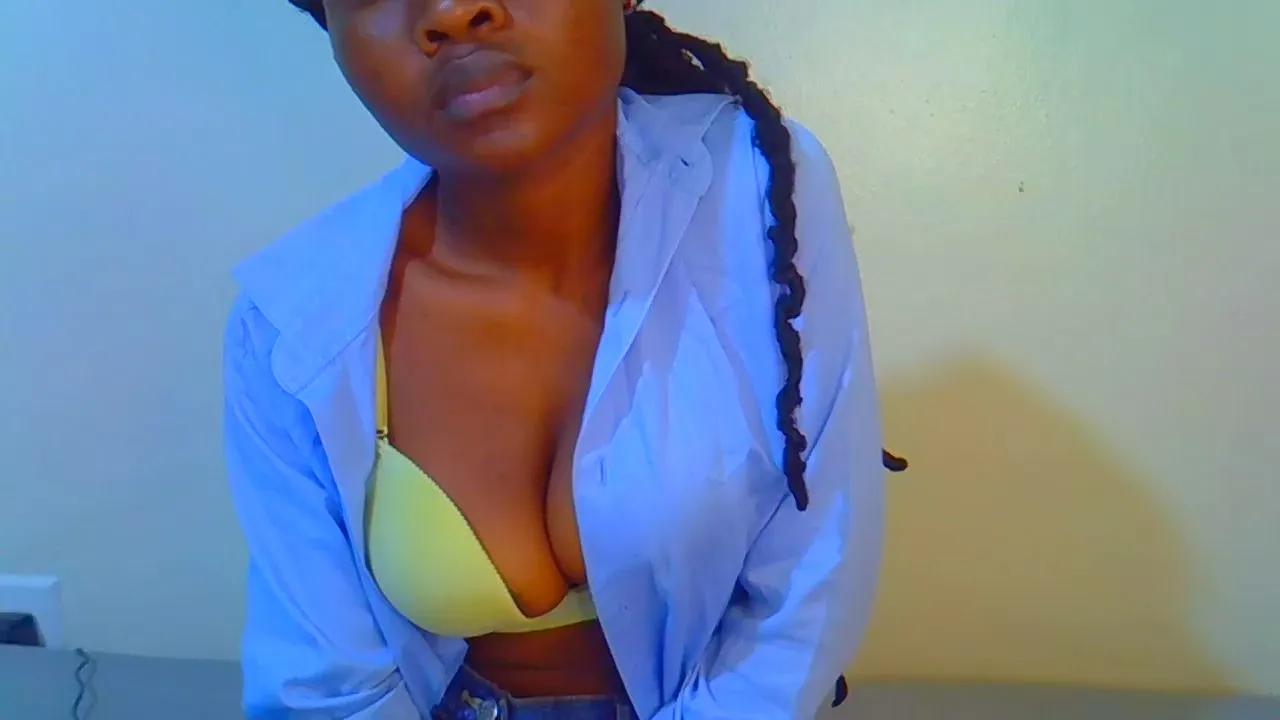 Hot_abie on Cam4
