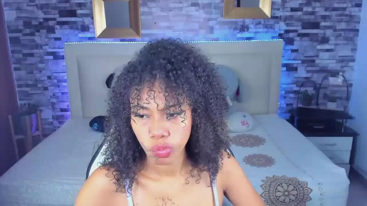 Iris_Evanss on Cam4 